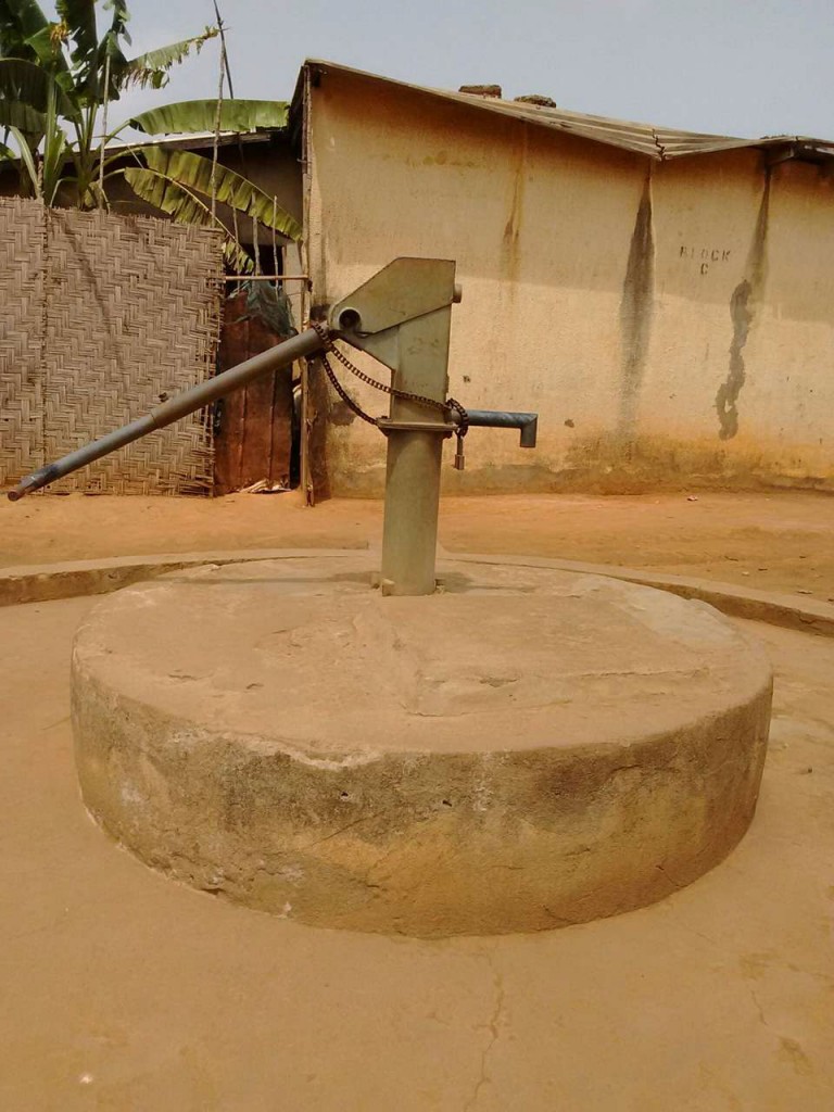 The Water Project : 4-sierraleone5103-dry-well