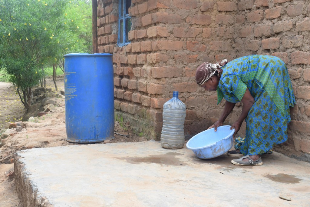 The Water Project : 14-kenya4761-household-1-water-storage