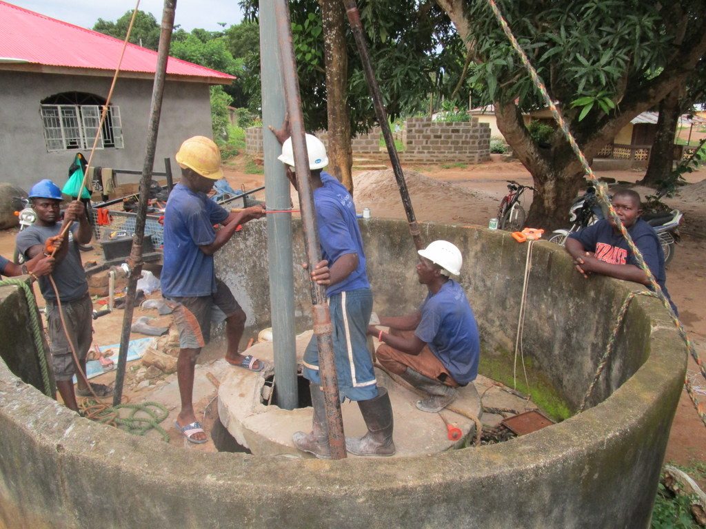 The Water Project : 10-sierraleone5127-drilling
