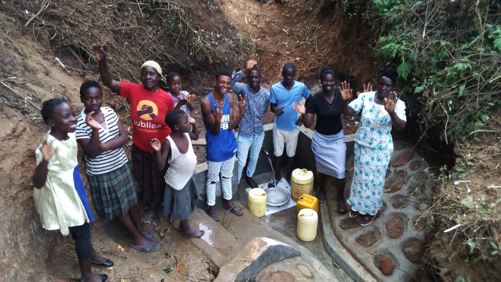 The Water Project : 17-kenya4753-clean-water