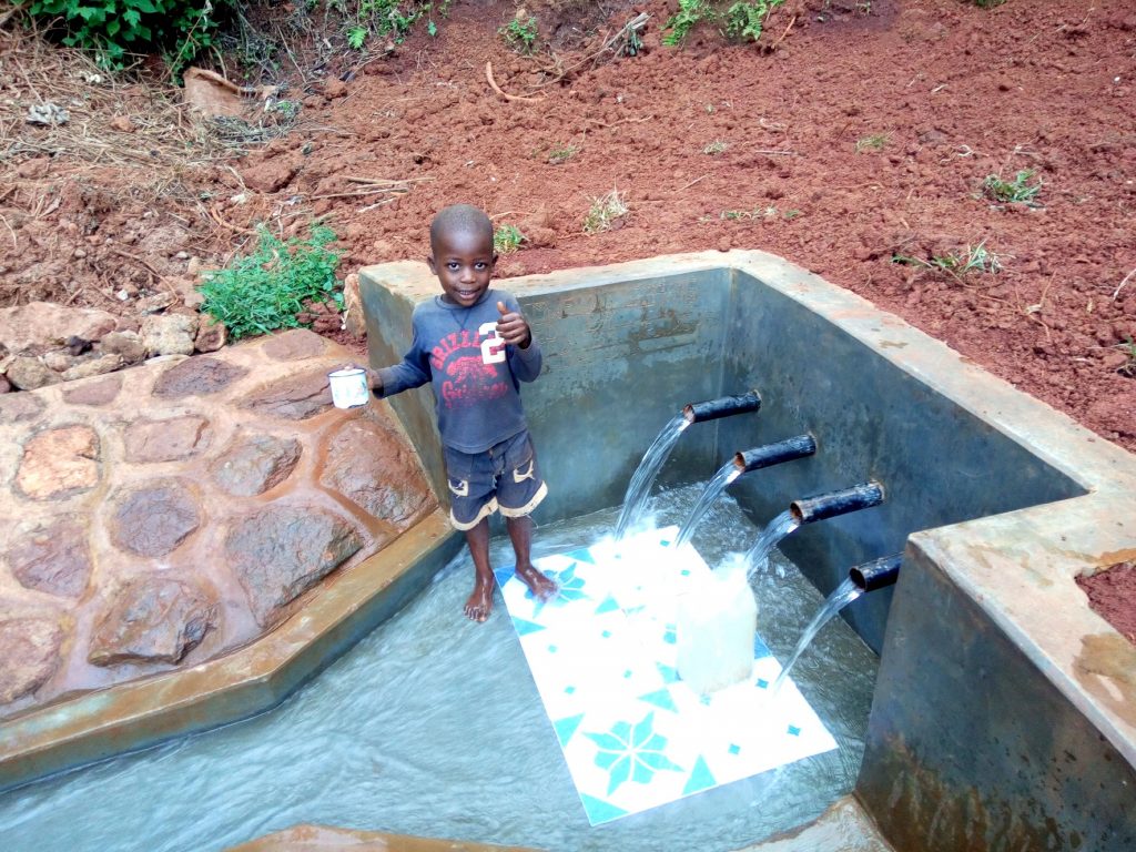 The Water Project : 20-kenya18090-clean-water