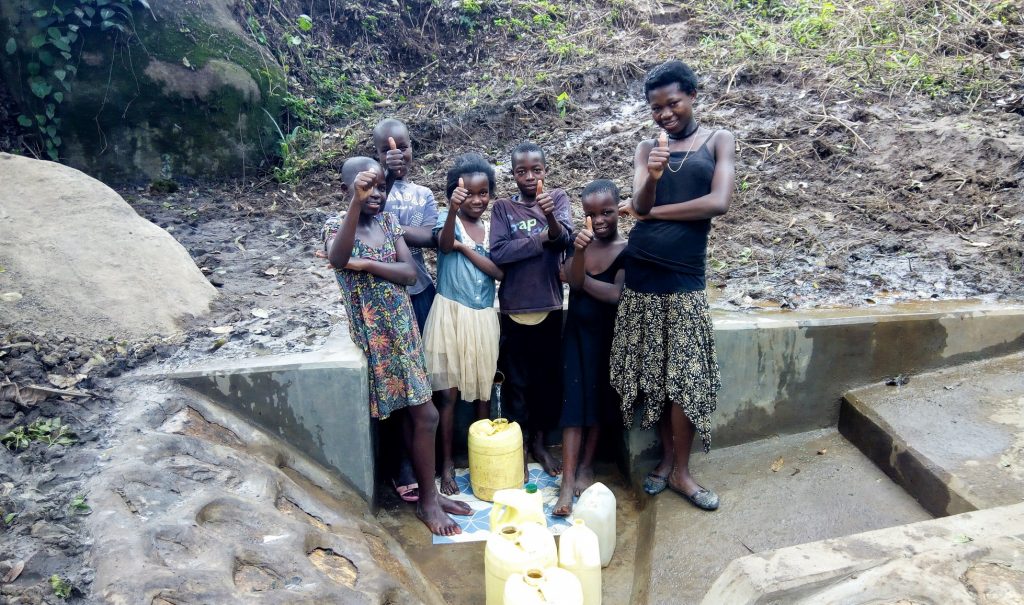 The Water Project : 24-kenya18124-clean-water