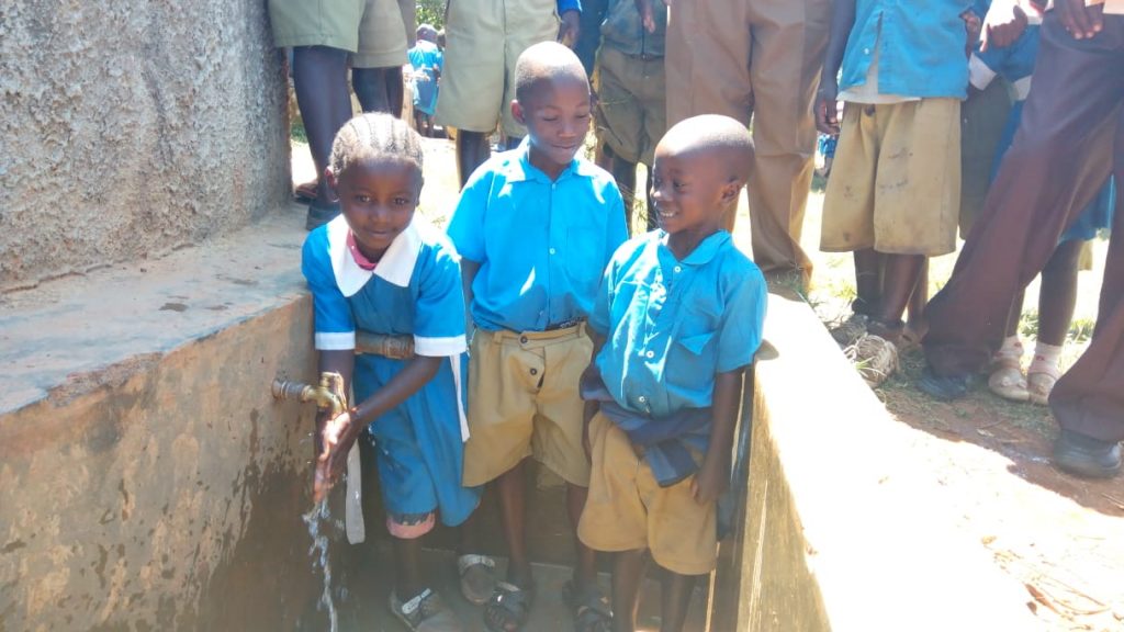The Water Project : kenya4829-so-easy-even-young-children-can-use-it