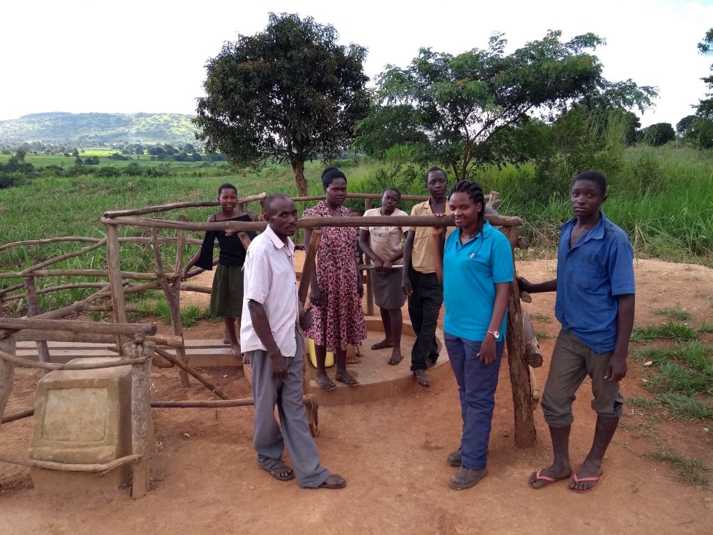 The Water Project : uganda6079-group-photo-with-the-community-members