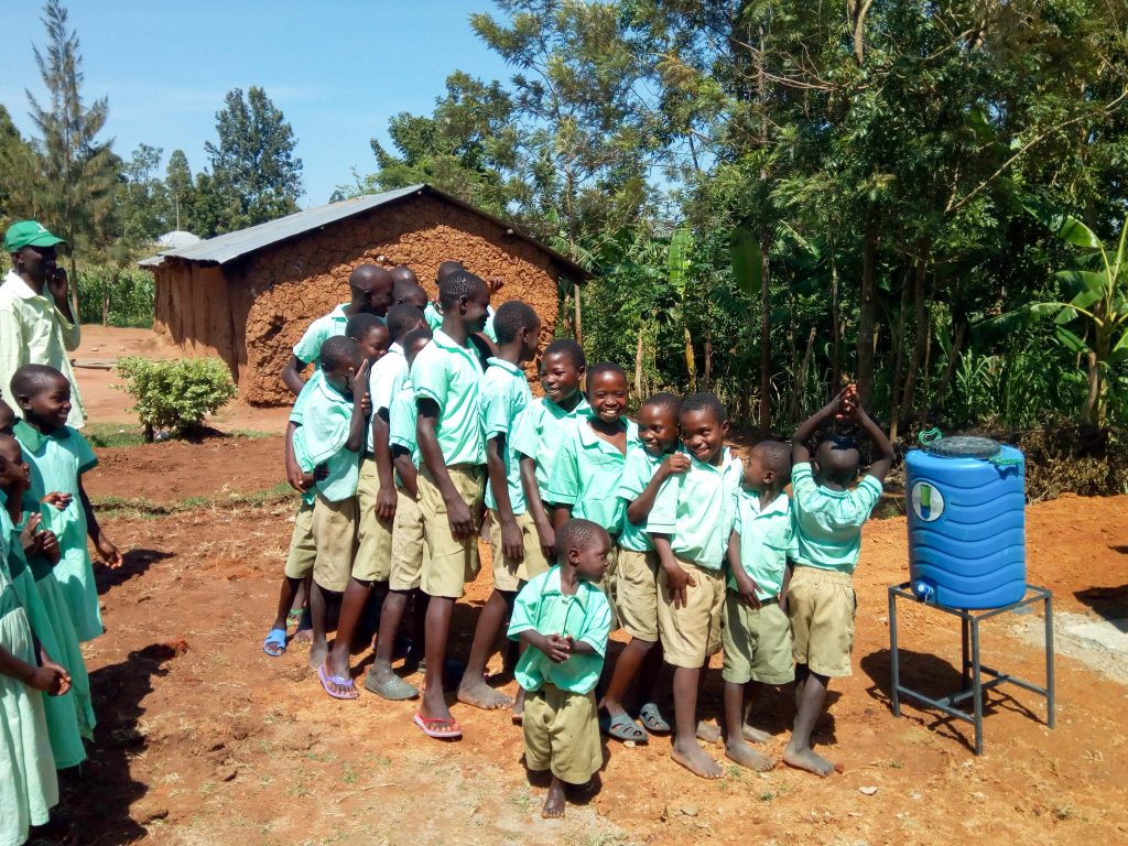 The Water Project : 21-kenya18310-handwashing-station