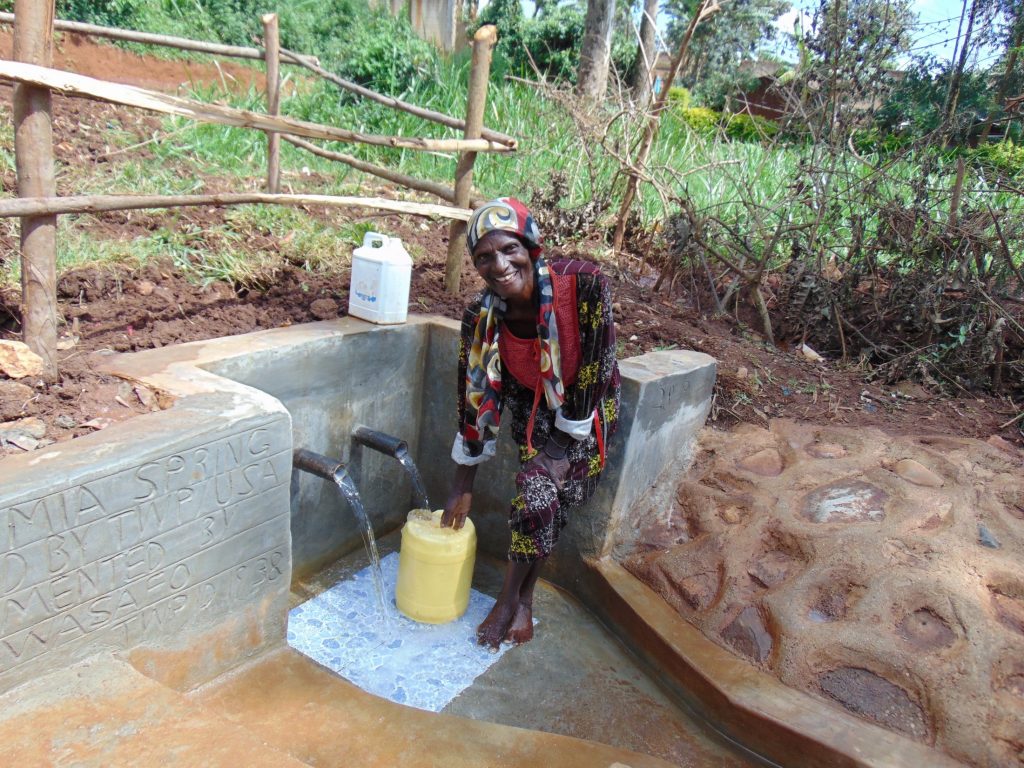 The Water Project : 21-kenya19138-happy-filling-up