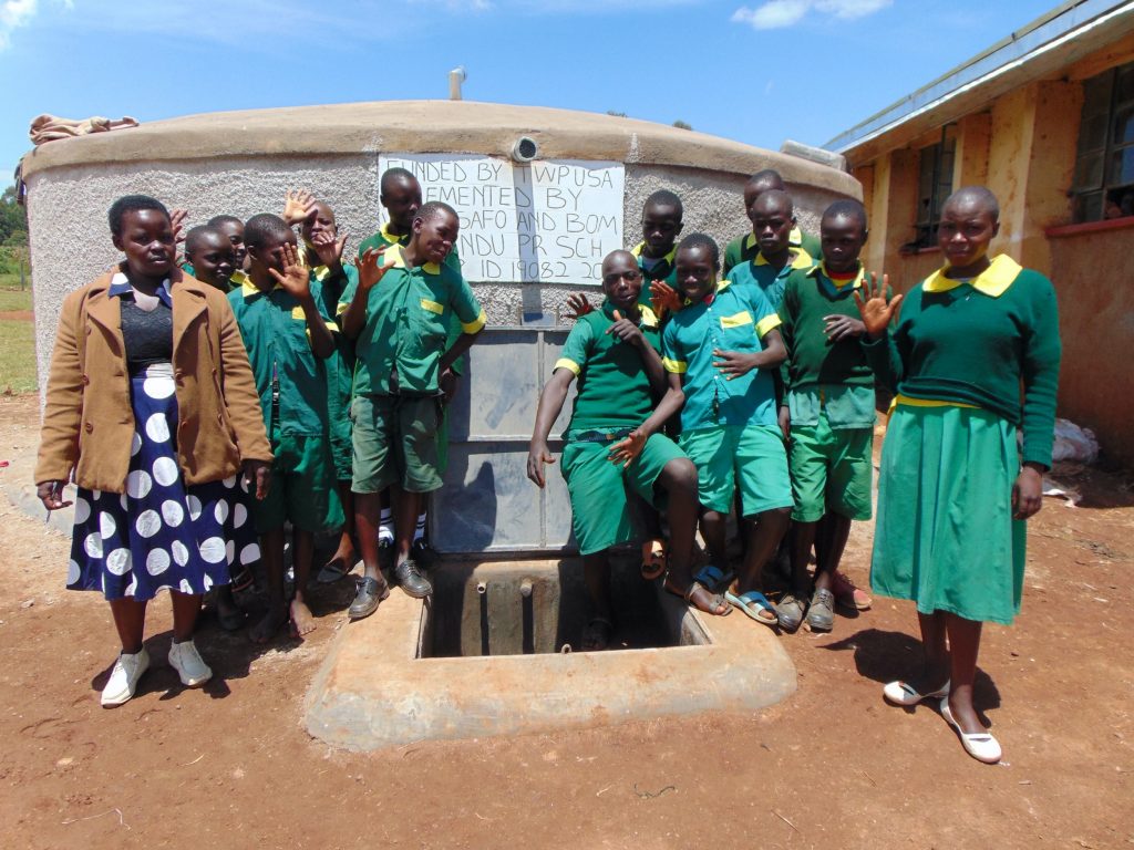 The Water Project : kenya19082-students-at-the-tank