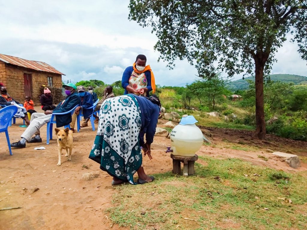 The Water Project : covid19-kenya18215-handwashing-1