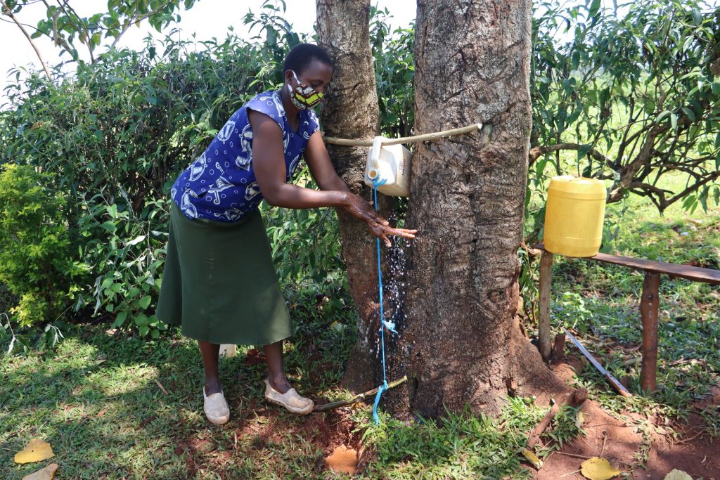 The Water Project : covid19-kenya4855-handwashing-demonstration