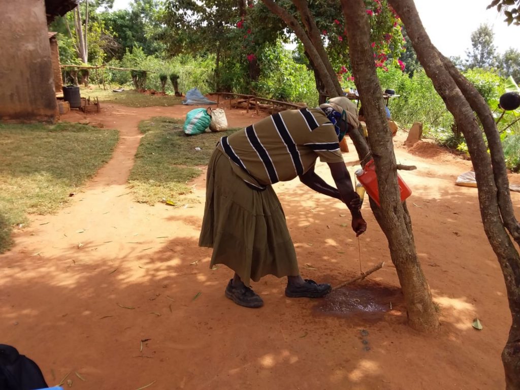 The Water Project : covid19-kenya4315-handwashing-1