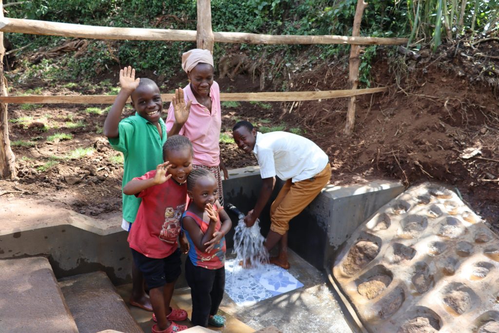 The Water Project : kenya20167-community-members-posing-2