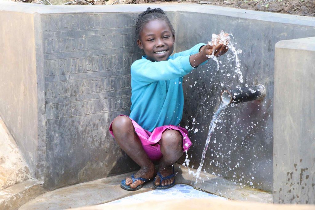 The Water Project : kenya21072-all-smiles-at-the-waterpoint
