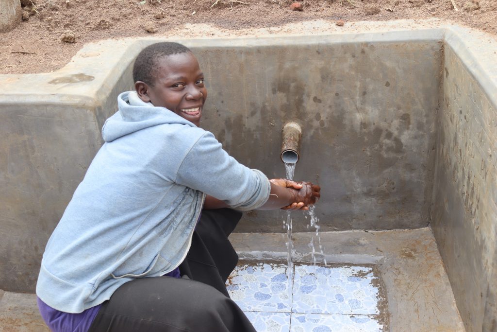 The Water Project : kenya21044-0-smiling