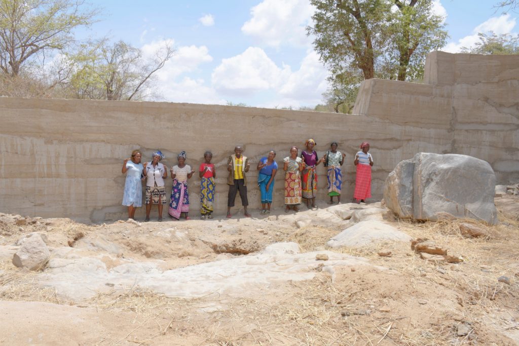 The Water Project : kenya21424-6-builders-with-sand-dam