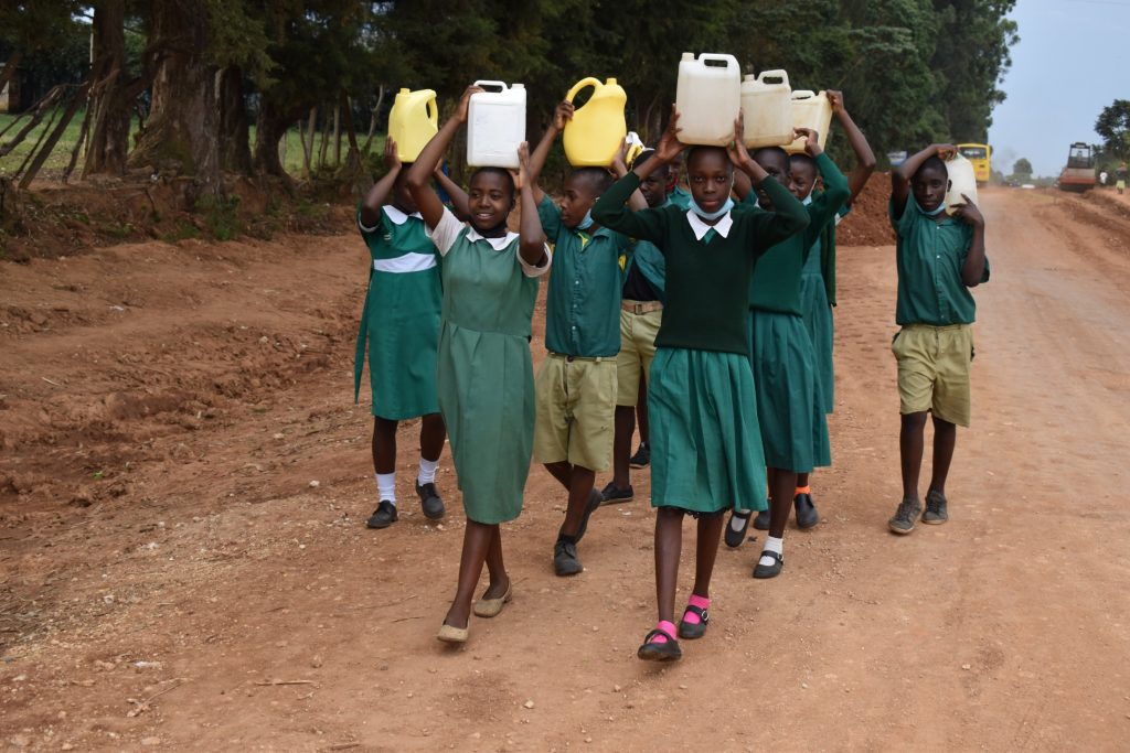The Water Project : kenya22284-carrying-water-1