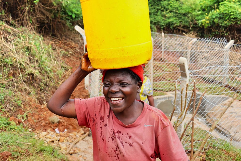 The Water Project : kenya22081-0-carrying-water-1