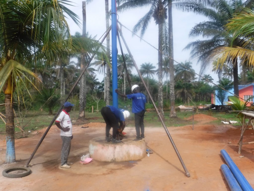 The Water Project : sierraleone22611-drilling-2